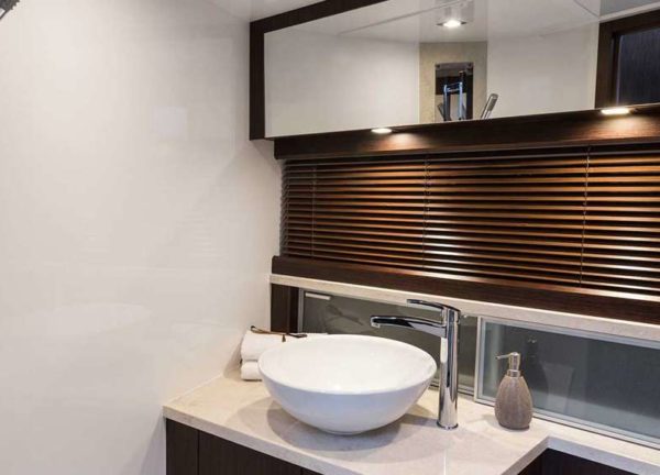 bathroom galeon 420 fly habana iii mallorca