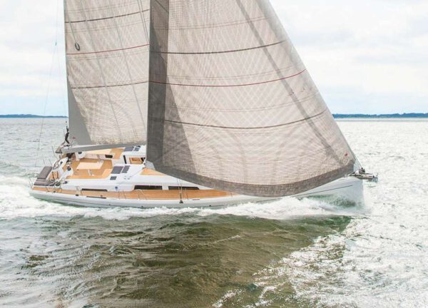 sailing yacht charter hanse 548