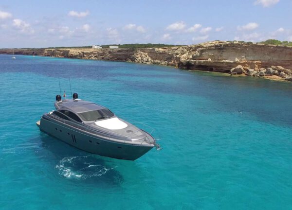 motor yacht pershing 62 ibiza