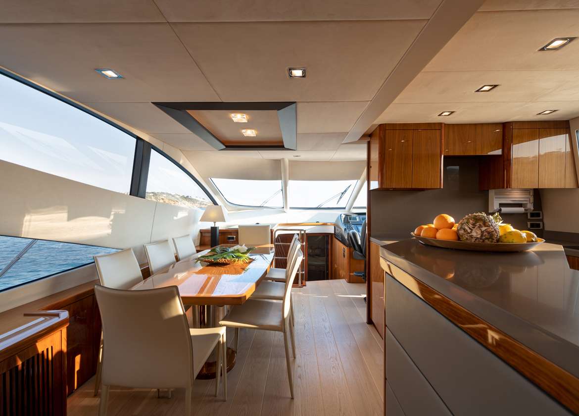 salon motor yacht sunseeker manhattan 70 ibiza