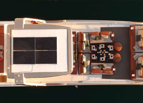 upperdeck motor yacht goldfinger 58 ibiza