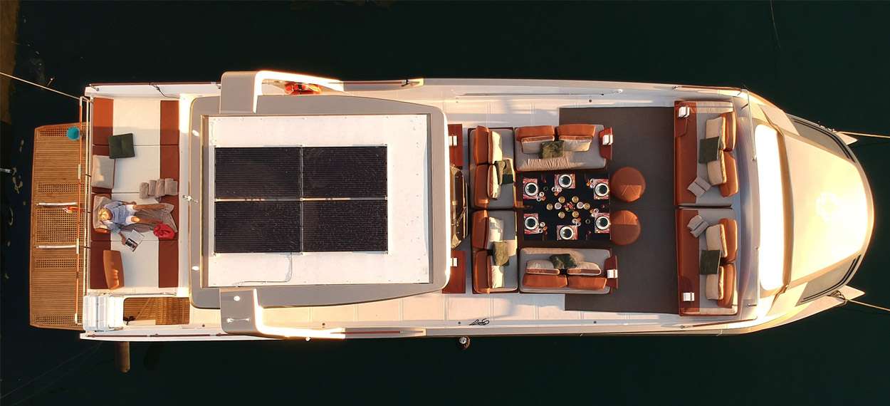 Oberdeck Motoryacht goldfinger 58 ibiza