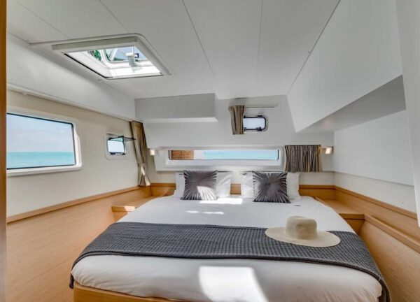 vip cabin catamaran lagoon 42 charter mallorca