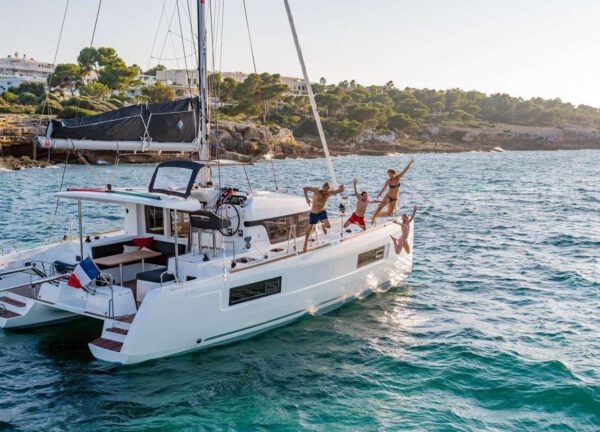 catamaran lagoon 40 2020 mallorca charter