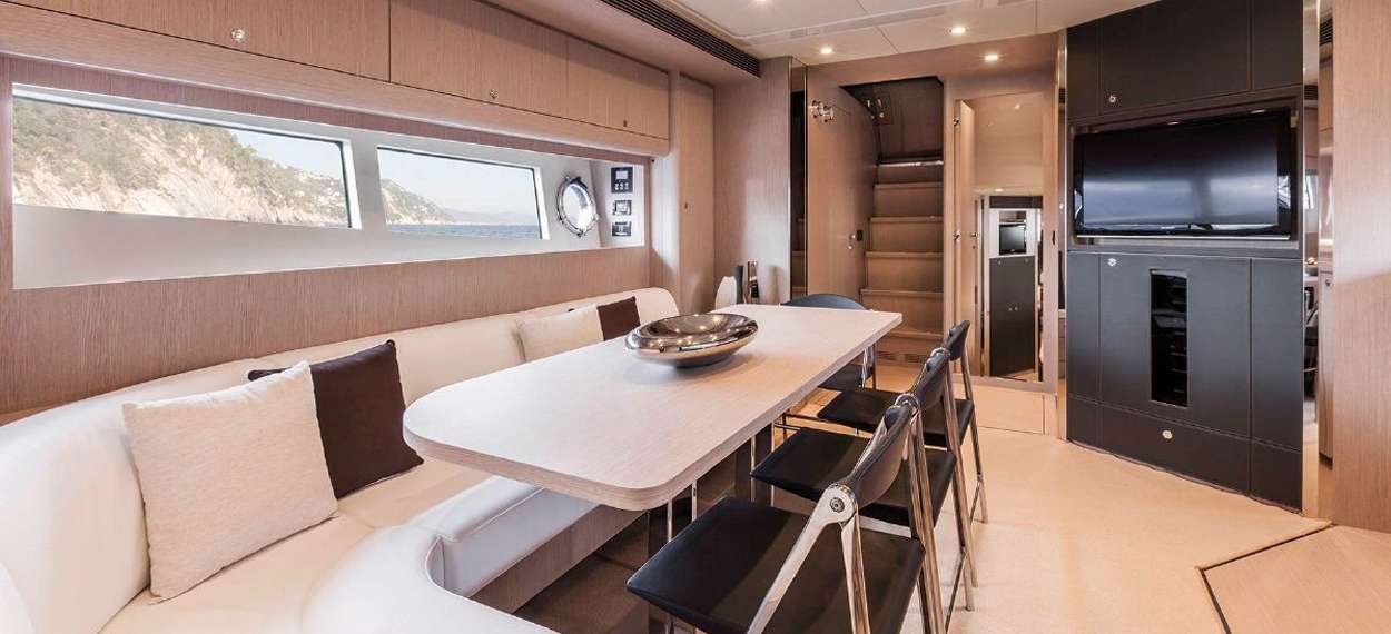 lounge motor yacht riva virtus 63 headquarters