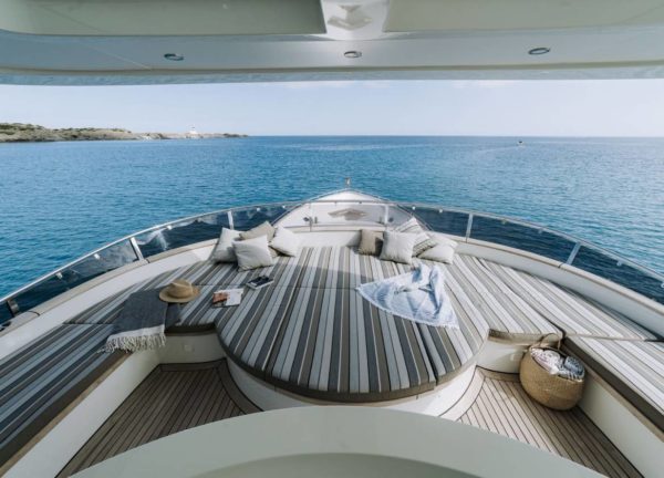 upperdeck motor yacht mallorca las ninas