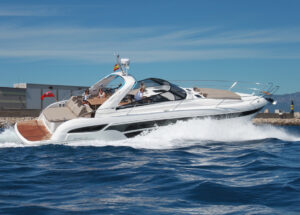 Motoryacht bavaria 450 sport chater Mallorca