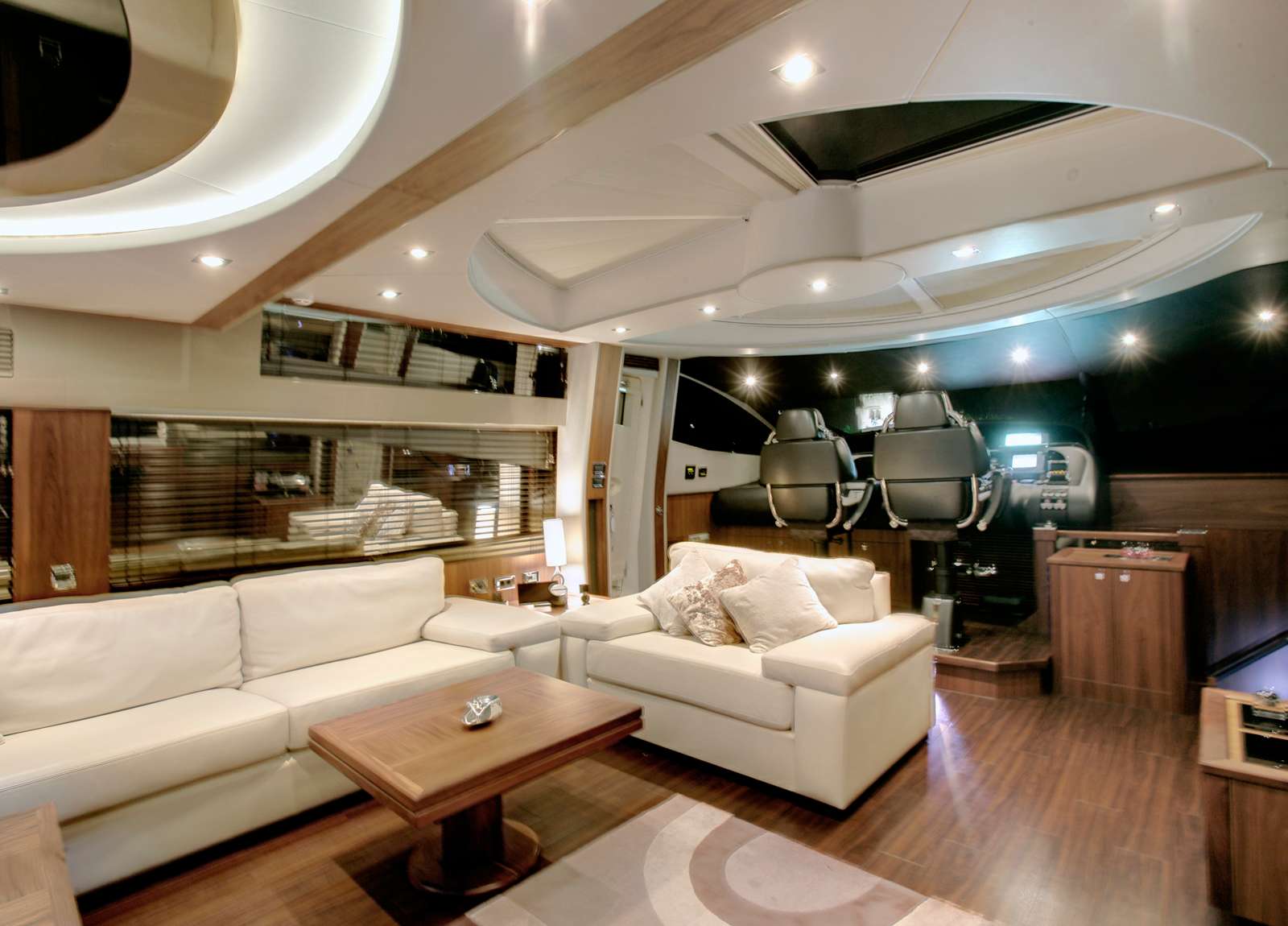 lounge area luxury yacht sunseeker predator 92