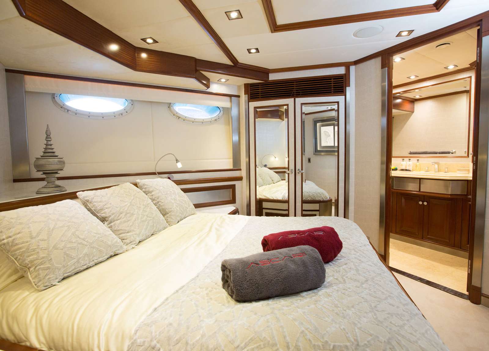 vip cabin luxury yacht my ascari balearic islands