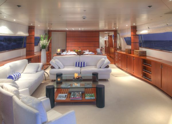 lounge luxury yacht sanlorenzo 100 charter balearics