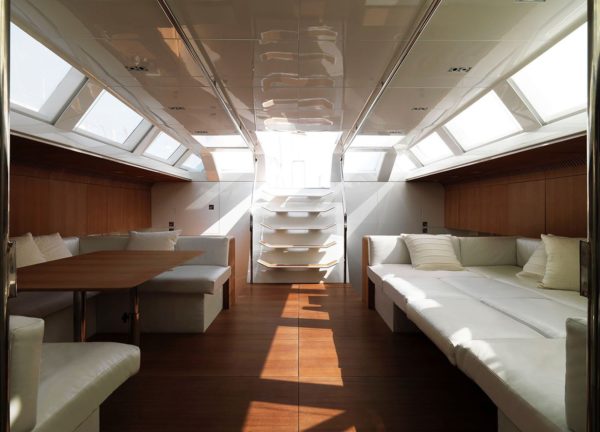 lounge luxury yacht swan 82