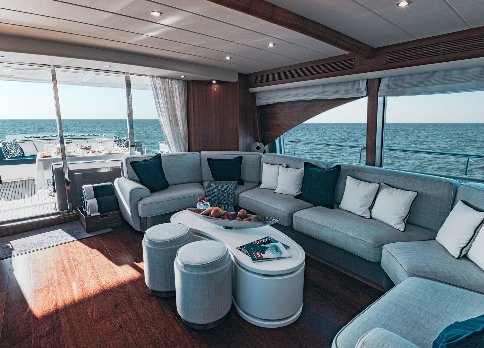 livingroom Luxury Yacht lady amanda south france