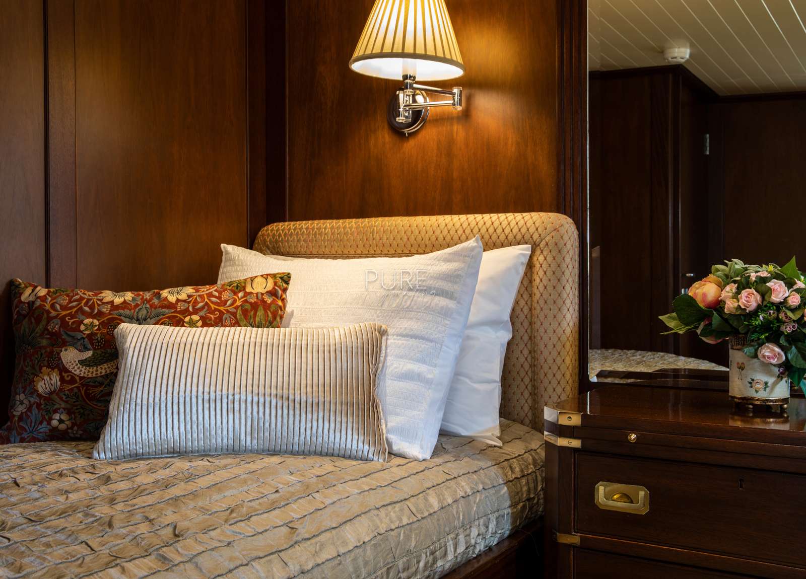 cabin luxury yacht benetti odyssey iii balearic islands