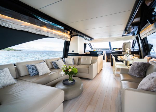 lounge luxury yacht azimut 72 vabosa