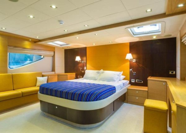 master cabin luxury yacht bilgin 34m madness