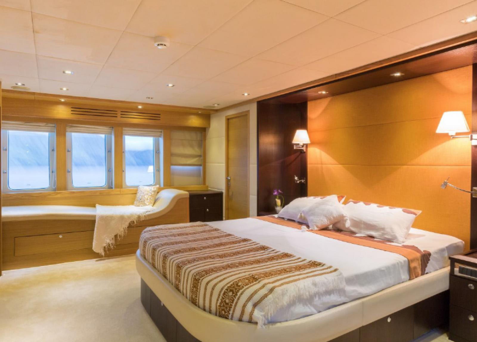 vip cabin luxury yacht bilgin 34m madness