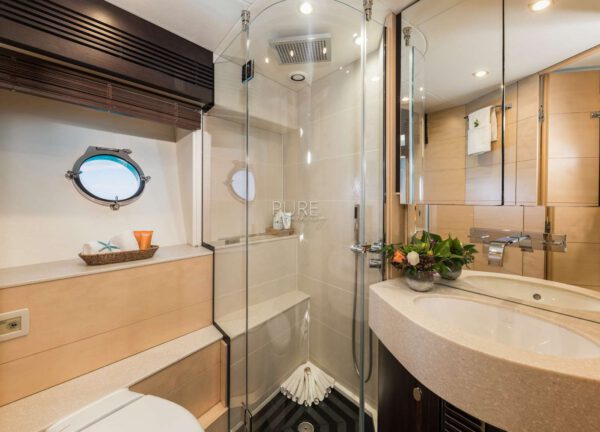 bathroom luxury yacht sunseeker 80 seawater balearics