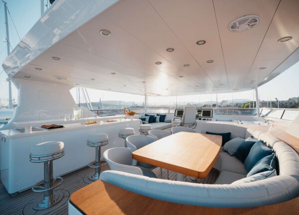 interior luxury yacht bandido 90 seal charter