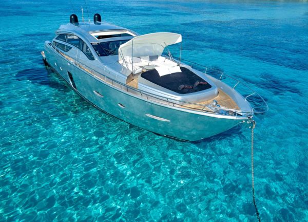 bow Luxury Yacht pershing 80 halley balearic islands