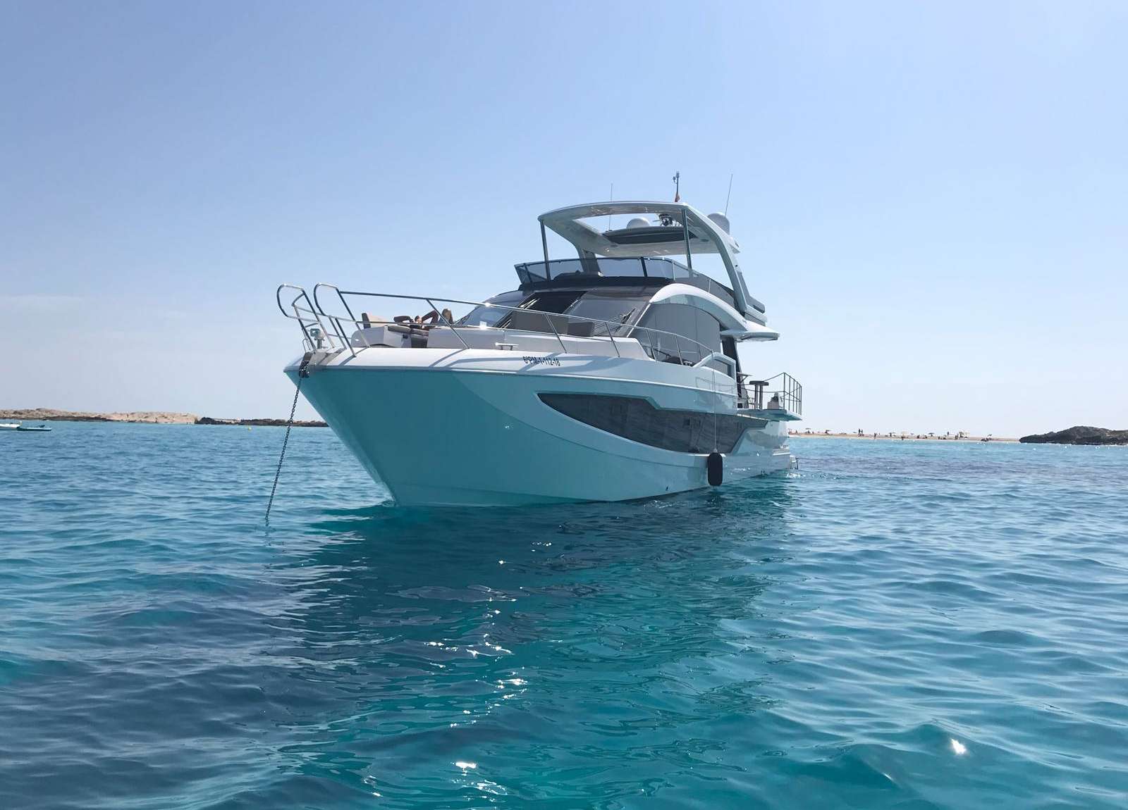 luxusyacht galeon 640 fly habana iv balearics