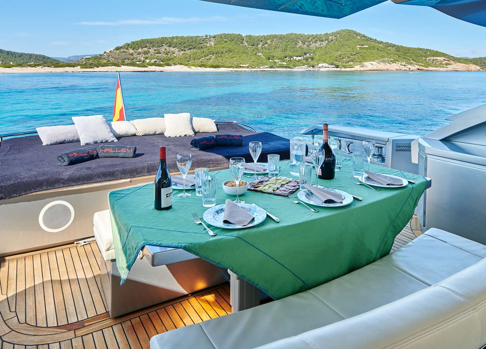 Upperdeck Luxury Yacht pershing 80 halley balearic islands