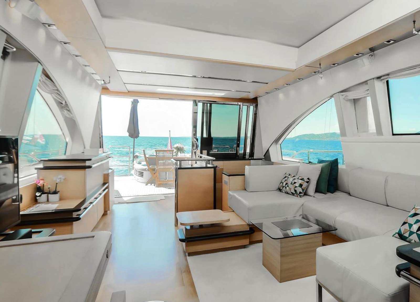 lounge luxusyacht aicon 72 sl manzanos ii balearic islands