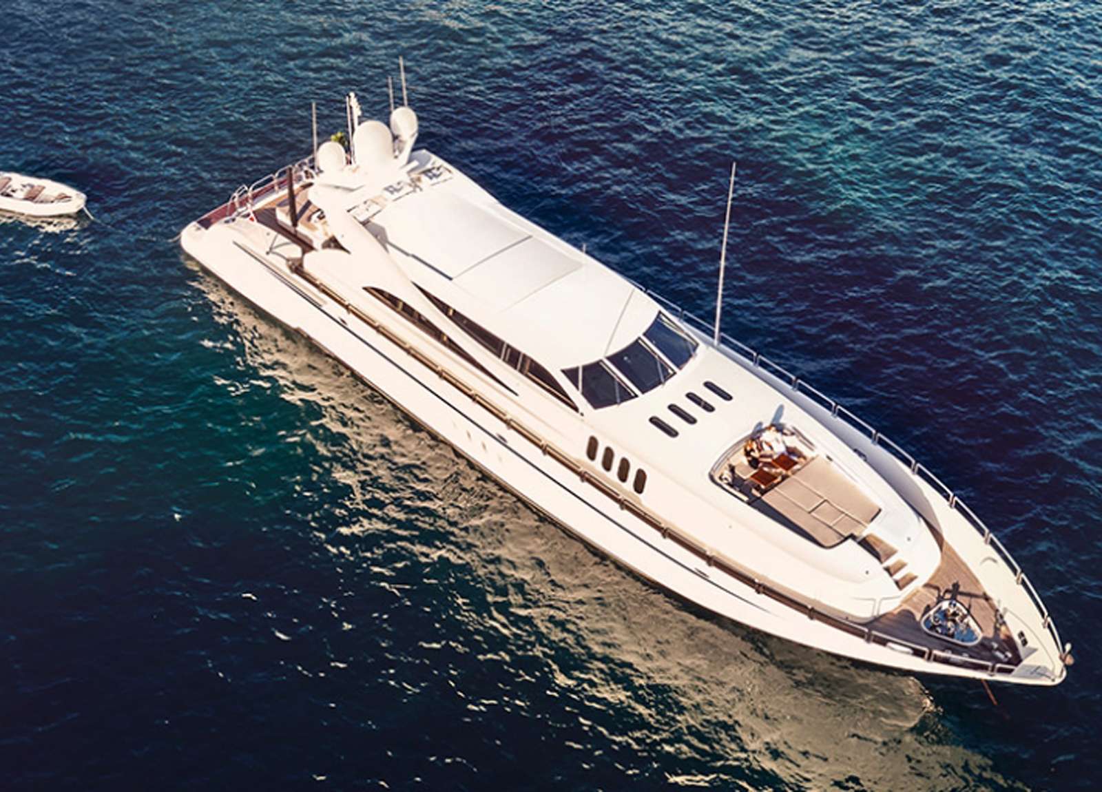 luxusyacht leopard 34 westliches mitelmeer charter