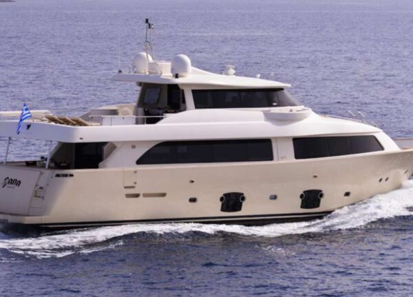 luxury yacht ferretti navetta 26m dana greece