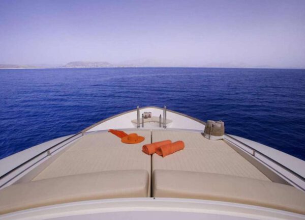 sunbeds luxury yacht ferretti navetta 26m dana