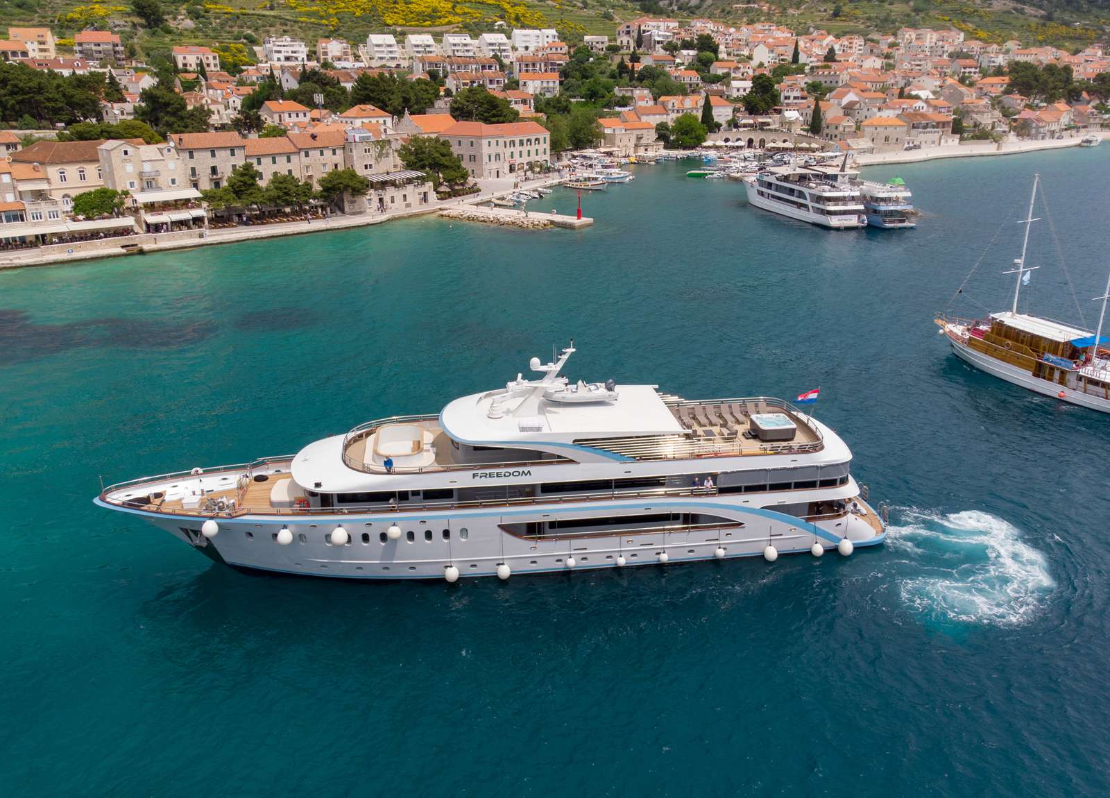 luxury yacht for charter freedom croatia