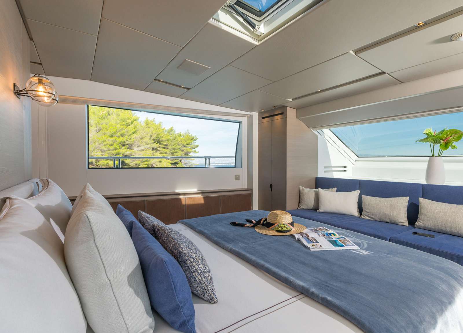 cabin luxury yacht sanlorenzo sl 106 andiamo croatia charter