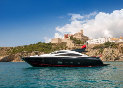 luxury yacht sunseeker predator 84 palumba balearic islands charter