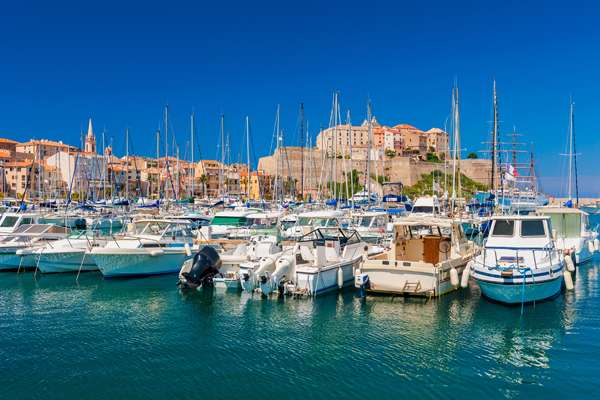 luxury Charter Itinerarie corsica sardinia calvi