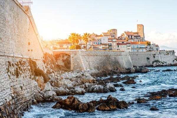 Luxury Yacht itinerary antibes