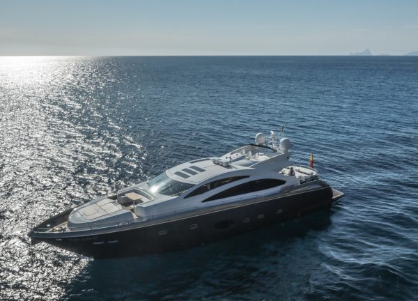 luxury yacht sunseeker predator 84 balearic islands