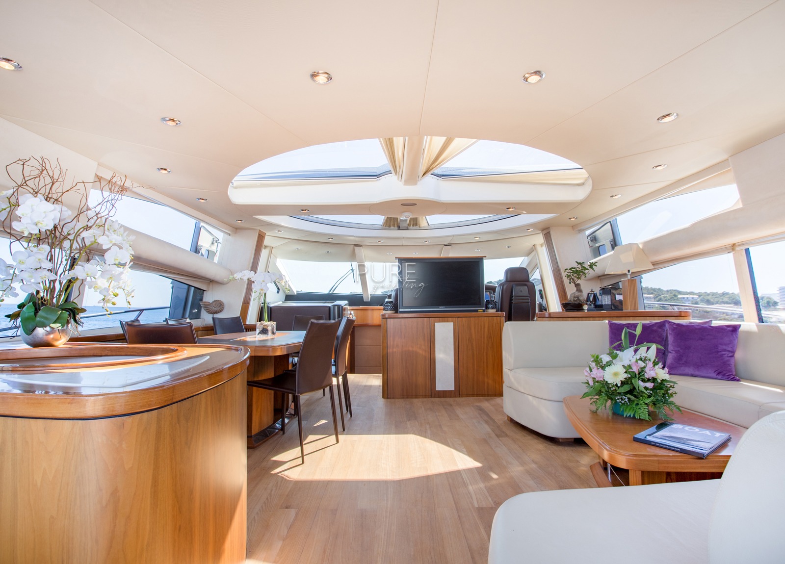 lounge sunseeker predator 82 hooligan balearic islands