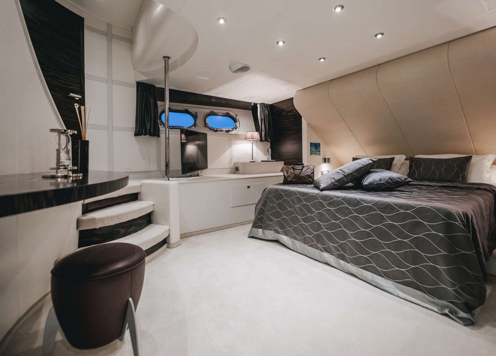 cabin mega yacht oceanline 127 one blue croatia