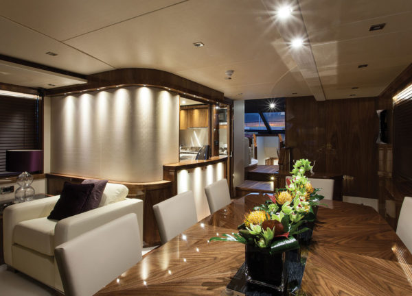 lounge luxury yacht sunseeker 28m high energy