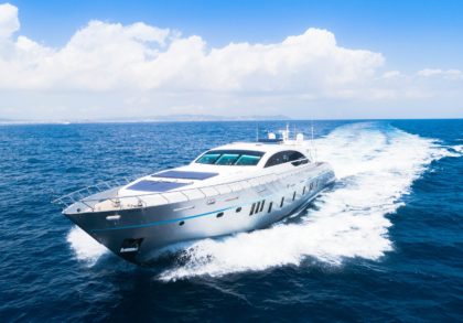 luxury yacht tecnomar 120 blue jay charter