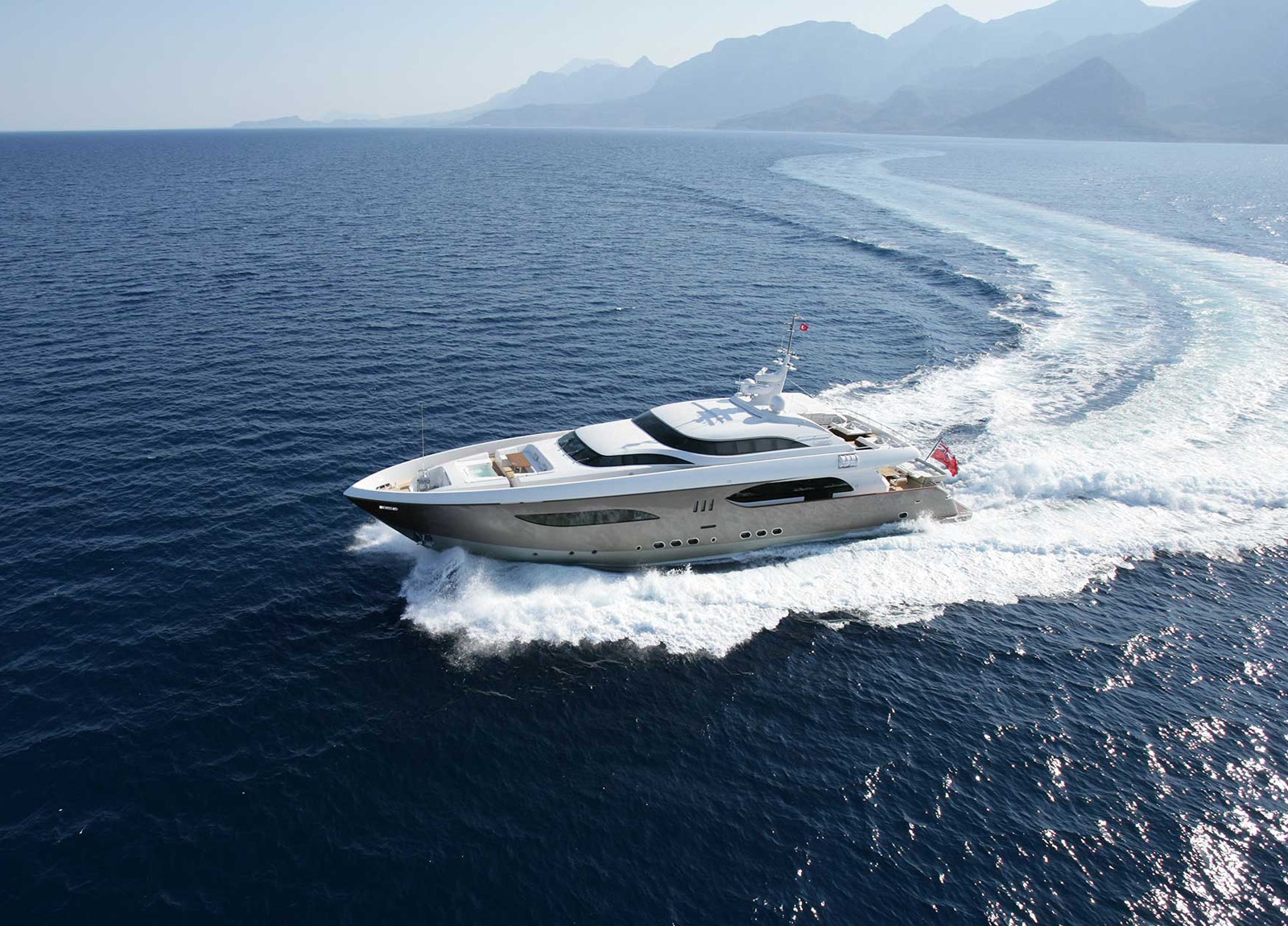 luxury yacht tamsen yachts 40m namaste 8