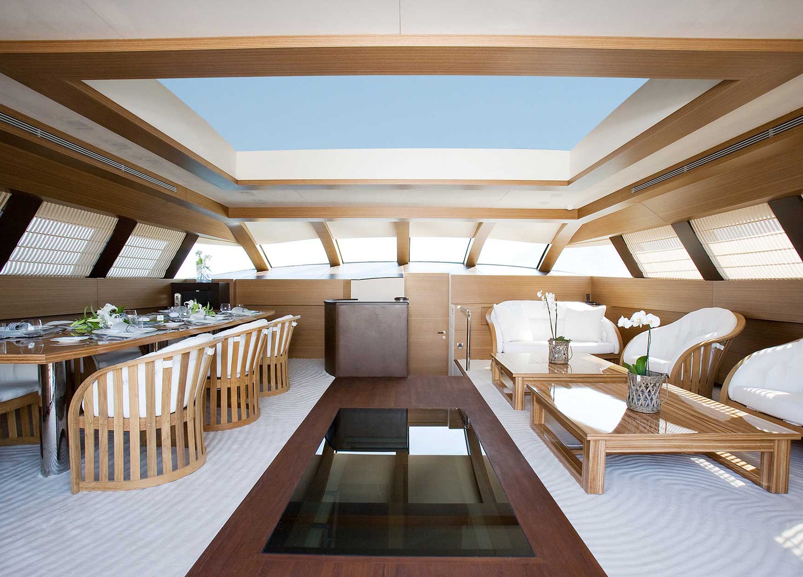 upperdeck luxury yacht tamsen yachts 40m namaste 8