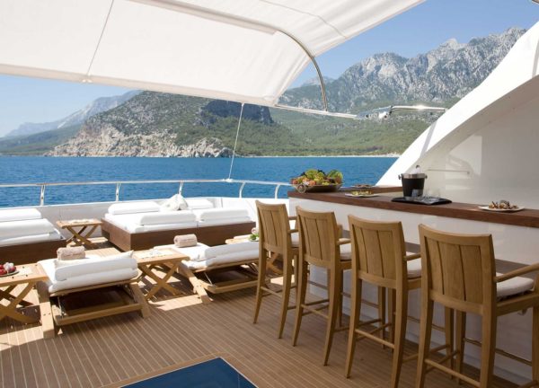 upperdeck seating luxury yacht tamsen yachts 40m namaste 8