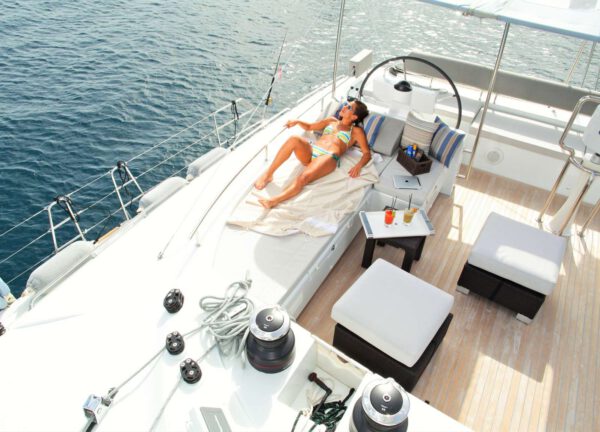 upperdeck luxury catamaran lagoon 620 nova greece