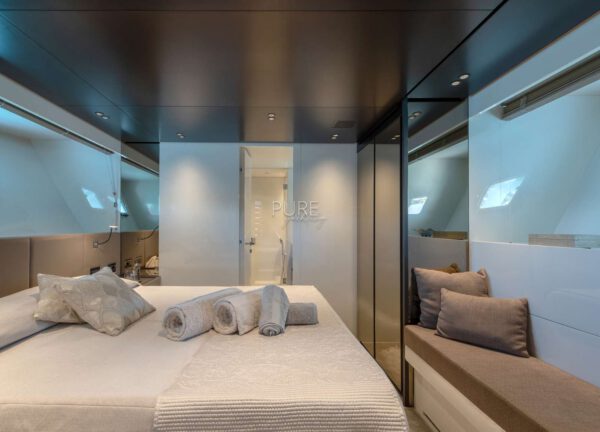 vip Schlafzimmer yacht charter sanlorenzo sx88