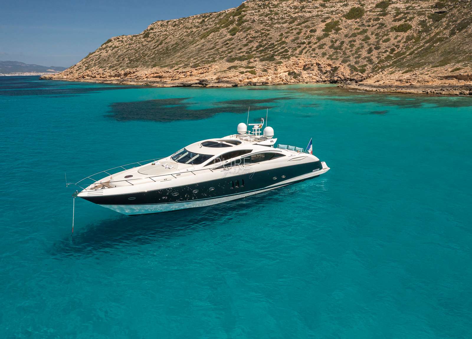 yacht sunseeker predator 82 froggy