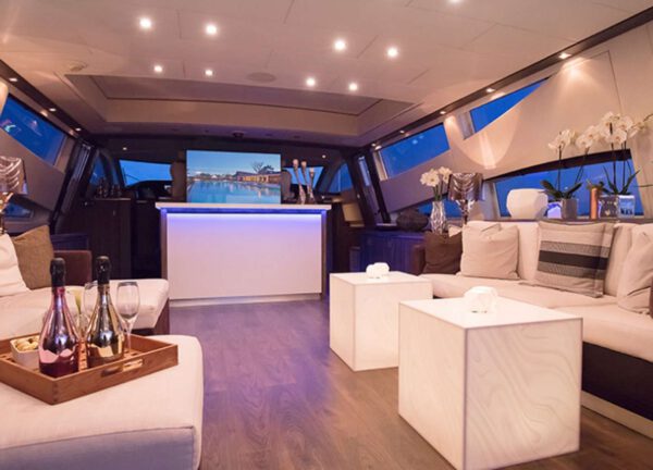 living room luxusyacht leopard 34