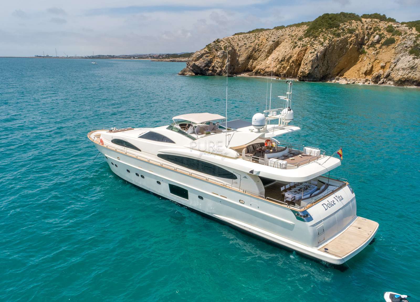 luxusyacht astondoa 102 glx dolce vita ii