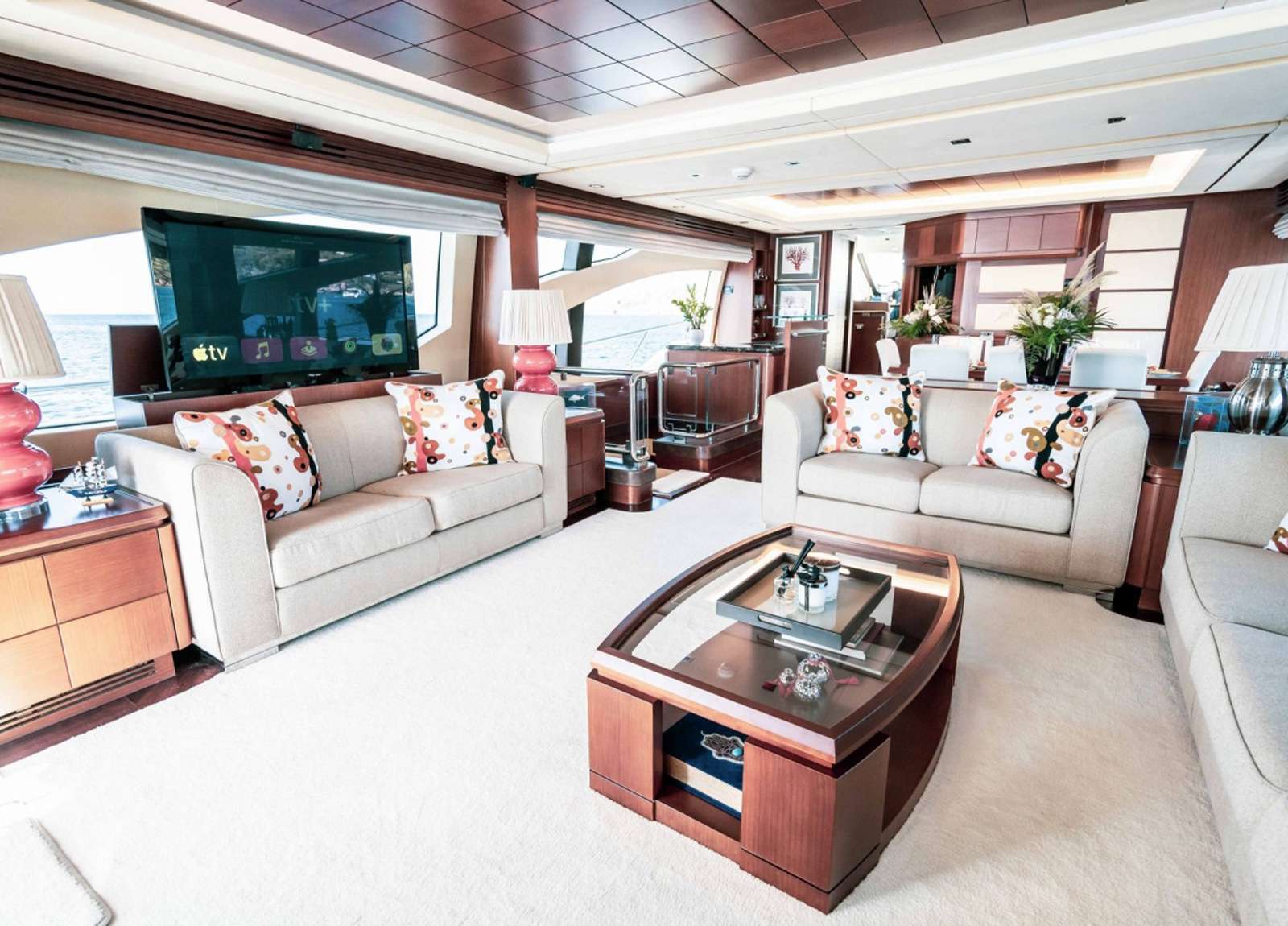 lounge luxusyacht azimut 29m koukles griechenland