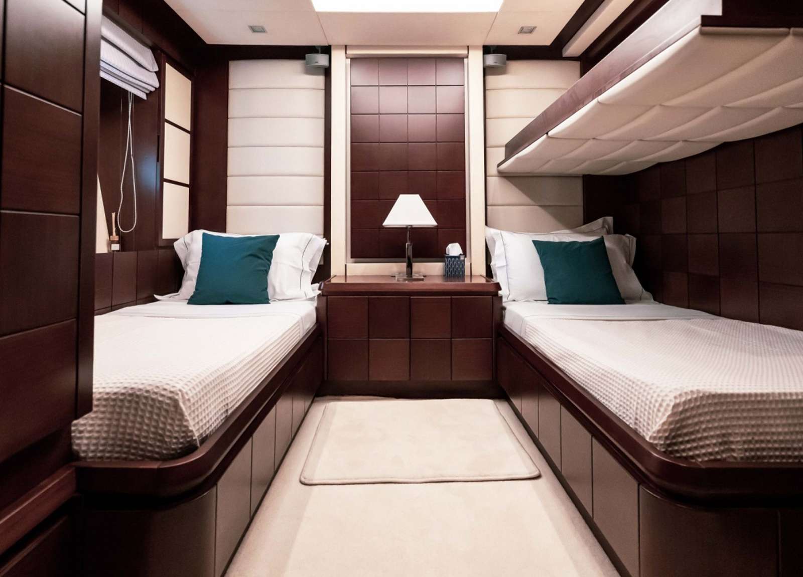 Zweibett Kabine luxusyacht azimut 29m koukles griechenland