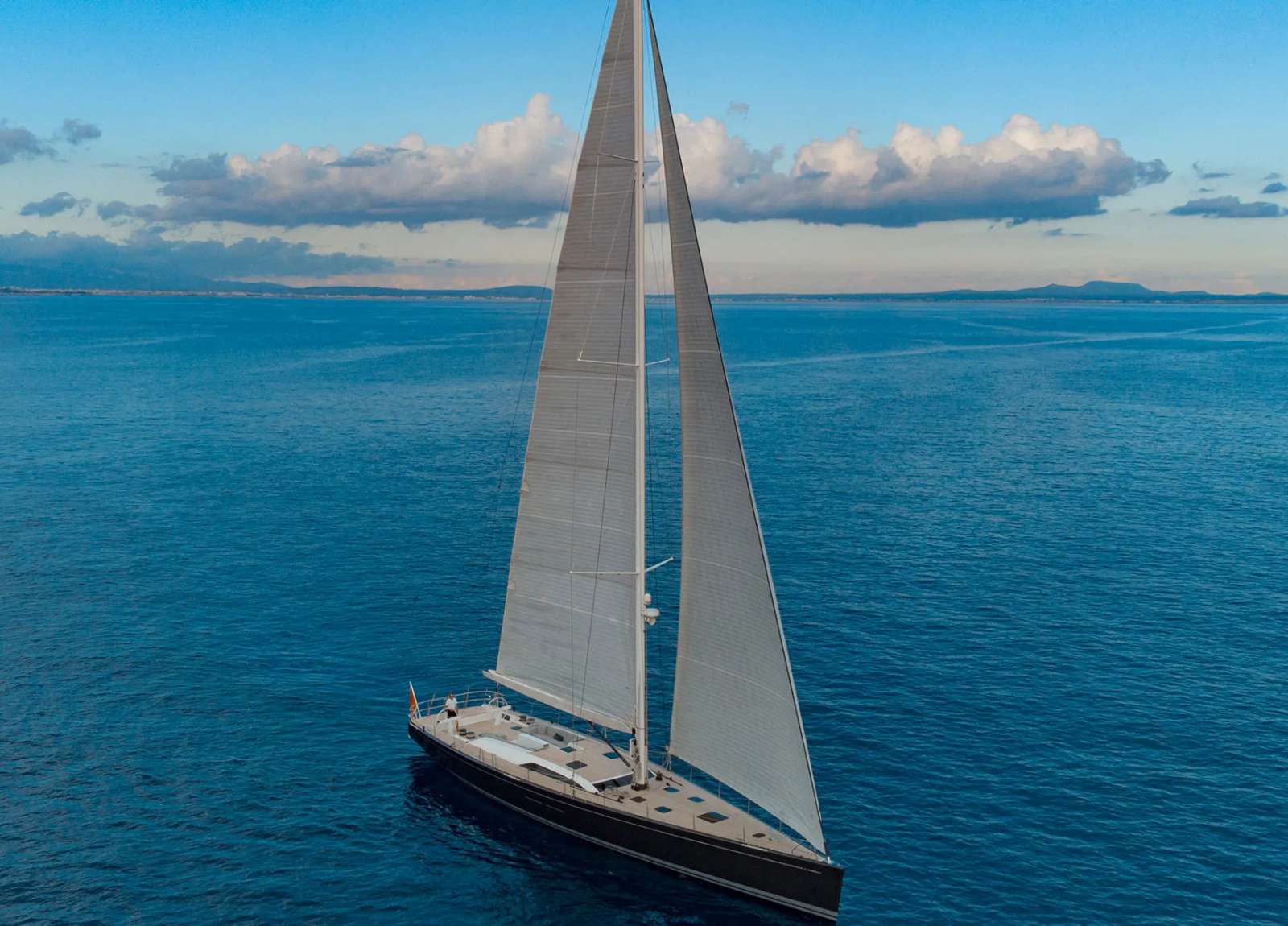 sailing yacht nautors swan 82 my1 westliches mitelmeer